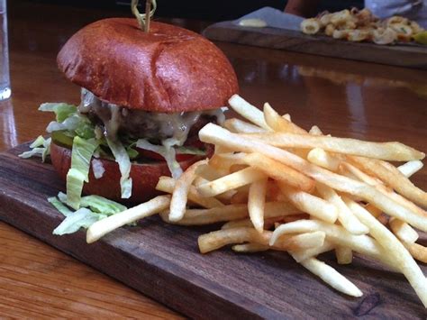 However that really doesn't have to do with the hamburger itself. Wagyu Beef Burger with chips from Vicinity on Bourke Street in Sydney. Review at iamnotafoodie ...