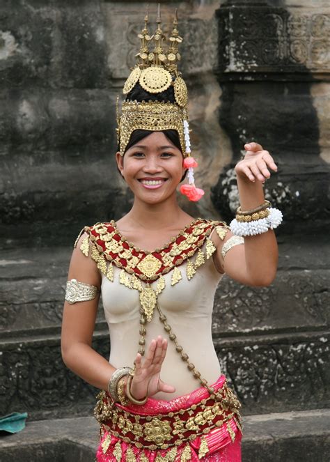 Cambodia Complete Tourist Guide From A To Z Travel Around The World Vacation Reviews