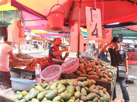 Jalan tuanku abdul rahman, chow kit, 50100 kuala lumpur, wilayah persekutuan kuala lumpur, malasia 3°09'49.6n 101°41'56.6e. Chow kit market, KL | Photo