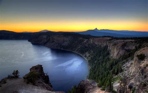 Crater Lake Sunset Photograph By Mike Ronnebeck Fine Art America