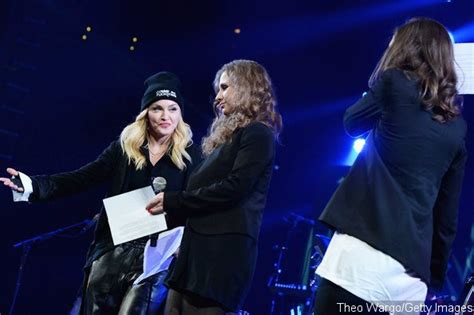 Video Madonna Introduces Former Pussy Riot Members During New York Concert