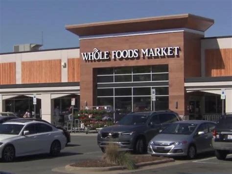 Whole Foods In Cary Confirms Multiple Covid 19 Cases Rraleigh