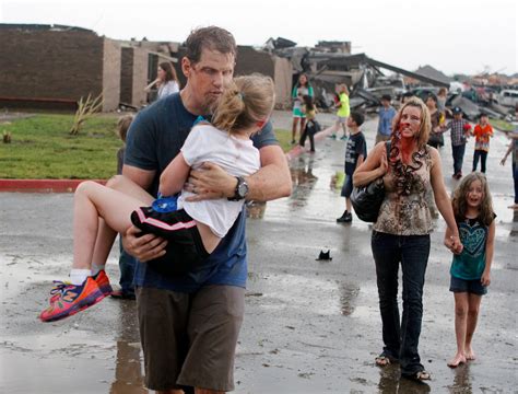 Huge Tornado Levels Oklahoma City Suburb Killing Dozens The