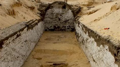 Ancient Boat Tomb Unearthed In Egypt Insidehook