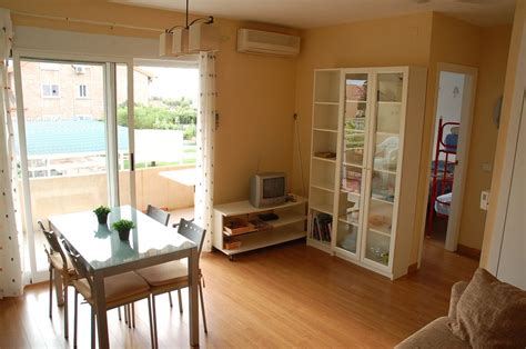 Ideal para familias y parejas que buscan la tranquilidad , pero cerca de un núcleo urbano con mucha marcha ( canet de berenguer). Venta de piso en Canet d'En Berenguer| tucasa.com
