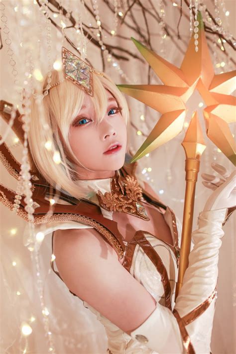 You may also sign in using your social media. LMHT: Không thể rời mắt khỏi cosplay Quái Vật Ba Đầu Sona Tiểu Tình Nhân vô cùng quyến rũ ...