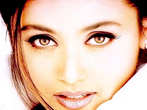 Rani Mukherjee Sexy Eyes And Wet Lips Pic Cute Bollywood Diva Rani Mukherjee Photos Gallery
