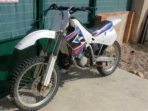 Made from 1984 through 1985, it was part of yamaha's virago line of cruisers. YAMAHA YZ 125 cc 1000€ (moto de campo)