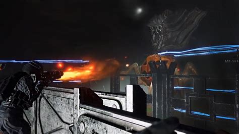 Starship Troopers Survive the Horde - YouTube