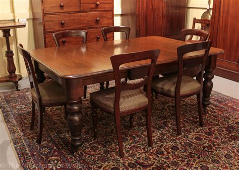 If you have a relatively compact home or find. 19th Century Australian Cedar Extension Dining Table | The ...