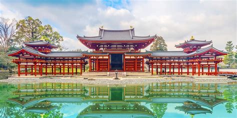 Taking in the Beauty of Arashiyama Bamboo Grove - Passport Story Travel