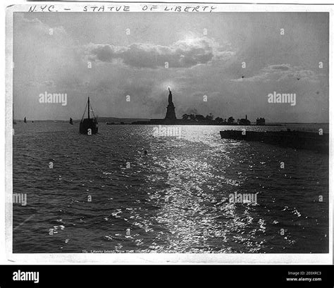 Liberty Island New York Harbor Stock Photo Alamy