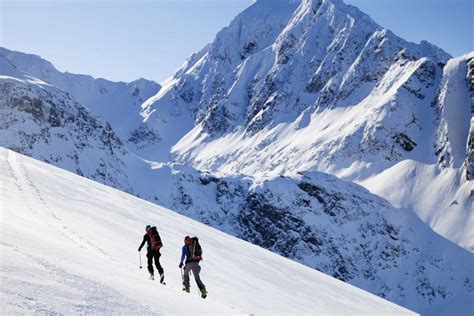 Select from premium lyngen of the highest quality. Topptur i Lyngen | Skiturer Lyngen | Topptur | FRIFLYT.NO