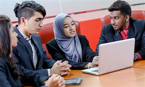It is a public university which is popularly known as the 'management universiti'. Making College Life Worthwhile As a Foreign Student ...
