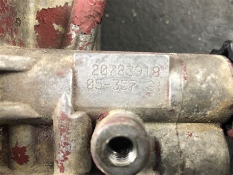 Mack MP7 Fuel Filter Base for Sale