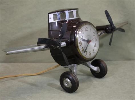 Vintage Art Deco Bakelite And Chrome Sessions Airplane Clock Working