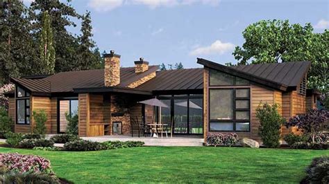 From a shepherd's cottage rehab in new zealand to a solar powered prefab in maine, they captivate our senses and reel us in with charm! Simple One Story Houses Single Story Contemporary House Plans, one level house plan - Treesranch.com