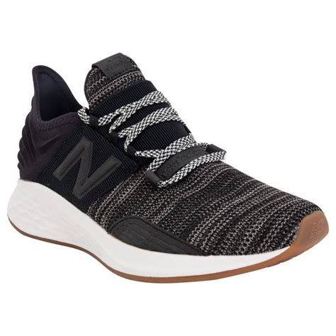 Fresh foam cushioning rubber and ndurance outsole for comfort and durability for more than 100 years, new balance has made it its goal to help people achieve theirs. アピール 距離 樹木 fresh foam roav knit new balance - hiyandgc.org