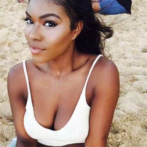 beautiful black ladies that will brighten your day 45 pics