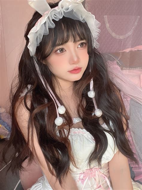 Cute Maid Cosplay Edits Sugarplum Fashion Breathless Ari Kanon