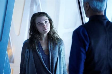 Killjoys Season 5 Episode 2 Review Blame It On The Rain Tv Fanatic