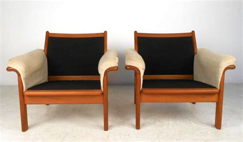 Pair Of Beautiful Mid Century Modern Danish Teak Armchairs For Sale At