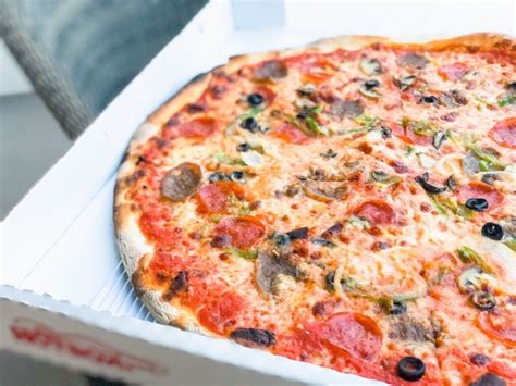 6 Restaurants Known For Serving The Best Pizza In San Diego Tya