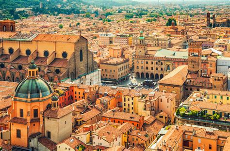 Visit Bologna - Italy's best kept secret - Reaction