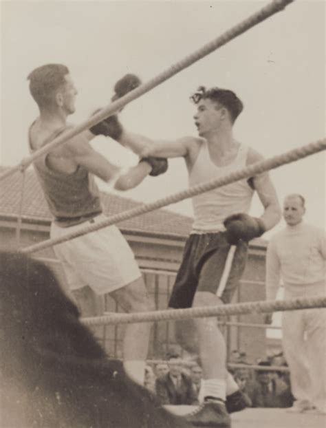 photograph [unknown amateur boxers ] henderson keith raymond 1948 mt2013 11 ehive