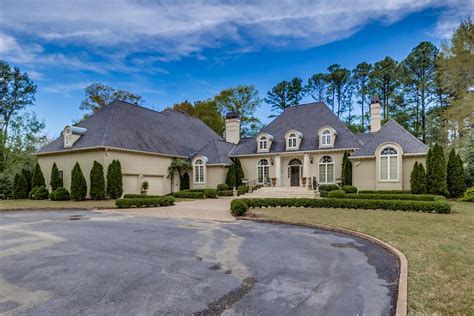 Beautiful Two Acre Estate Alabama Luxury Homes Mansions For Sale