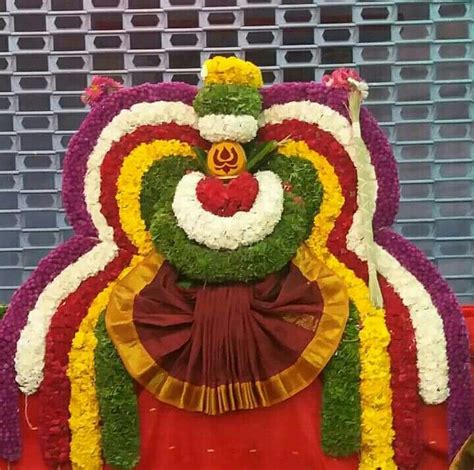 Видео varalakshmi vratham kalasam decoration | varalakshmi pooja. Varalakshmi devi decoration | Goddess decor, Kalash ...