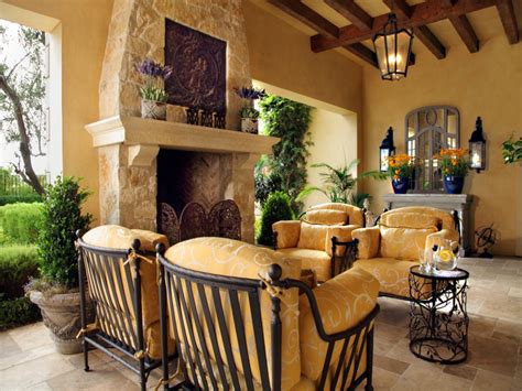 Mediterranean design encompasses more territory than you might think, drawing from countries in northern africa, western asia, and southern europe. Spanish Mediterranean Style Homes Mediterranean Style Home ...