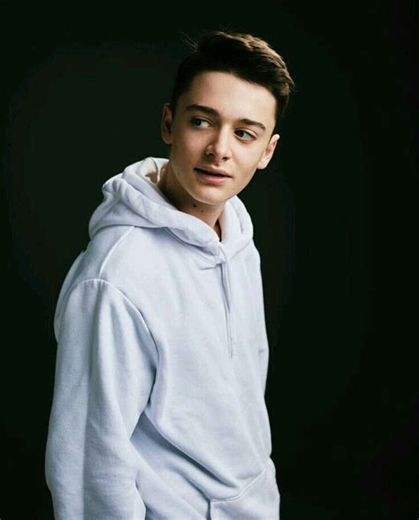 pin on noah schnapp