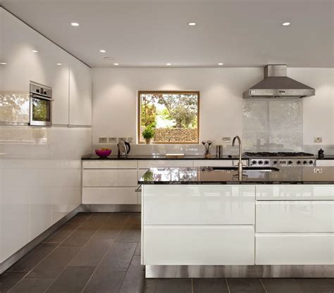 Examples Of Minimalist Kitchen Simple How To Newest