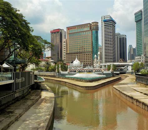 Sultan abdul samad was the fourth sultan of selangor, who reigned from 1857 to 1898. Masjid Jamek Sultan Abdul Samad | Photo