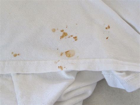 How To Remove Rust Stains From Clothing