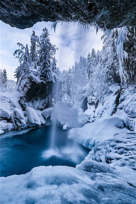 Beautiful Waterfall Source Winter Landscape Winter