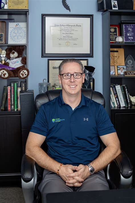 CHIROPRACTOR BRIAN MORIARTY DC LOVING CHIROPRACTIC OF STUART PALM CITY