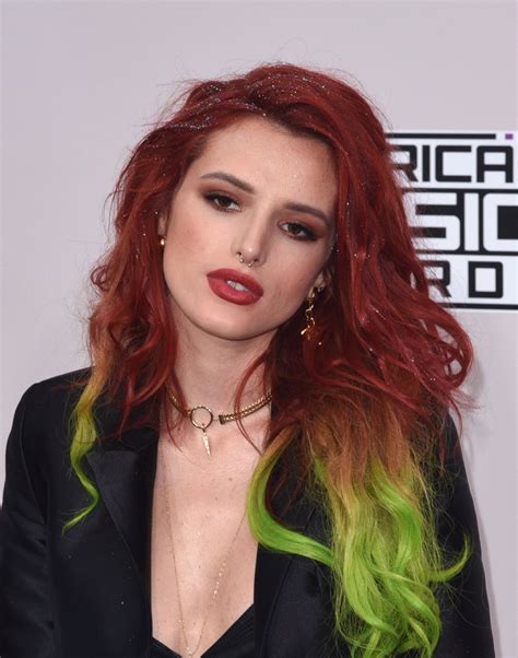 Bella Thorne With Dark Red Hair And Green Ends Bella Thornes Natural