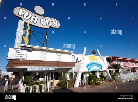 Fun City Motel And Chapel Of The Bells Wedding Chapel On The Strip Las