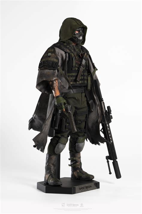 Ghost Recon Breakpoint Cole D Walker 16 Articulated Figurine Delux