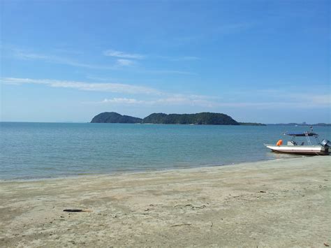 Kenyir lake, terengganu, malaizija, 21700 kuala berang, terengganu, malaizija. AEZEK: FISHING BAY RESORT, MERSING