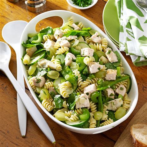 Perfect over salad greens or alongside your favorite veggie. Spinach Chicken Salad Recipe | Taste of Home