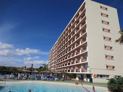 Ende 2013 öffnete er den veto social club. "Haus Ibiza" HYB Eurocalas (Cales de Mallorca / Calas de ...