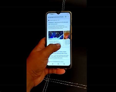 Mentahan video halu buat story wa | jalan bareng cewek cantik cocok buat manasin mantan подробнее. Mentahan Tangan Pegang Hp / HP Dijual Ibu, Seorang Pelajar ...
