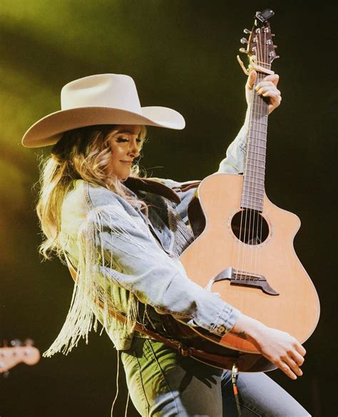New Female Country Singers You Should Absolutely Listen To In