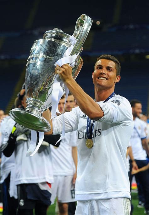 Cristiano Ronaldo Real Madrid Trophy