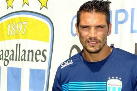 More ideas from mark gonzalez. Mark González jugará en Magallanes - La Tercera
