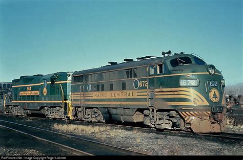 Mec 672 Maine Central Emd F3a At Bangor Maine By Roger Lalonde