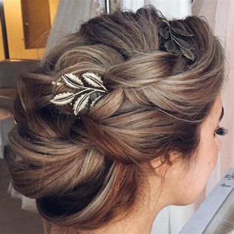 50 Graceful Updos For Long Hair Youll Just Love Hair Motive Hair Motive